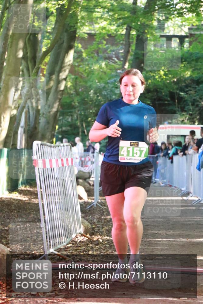 22.09.2024 - 32. Volkslauf durch das schöne Alstertal H.Heesch http://msf.ph/oto/7113110 22.09.2024 10:58:08 Ziel 4100, 4157 meine-sportfotos.de