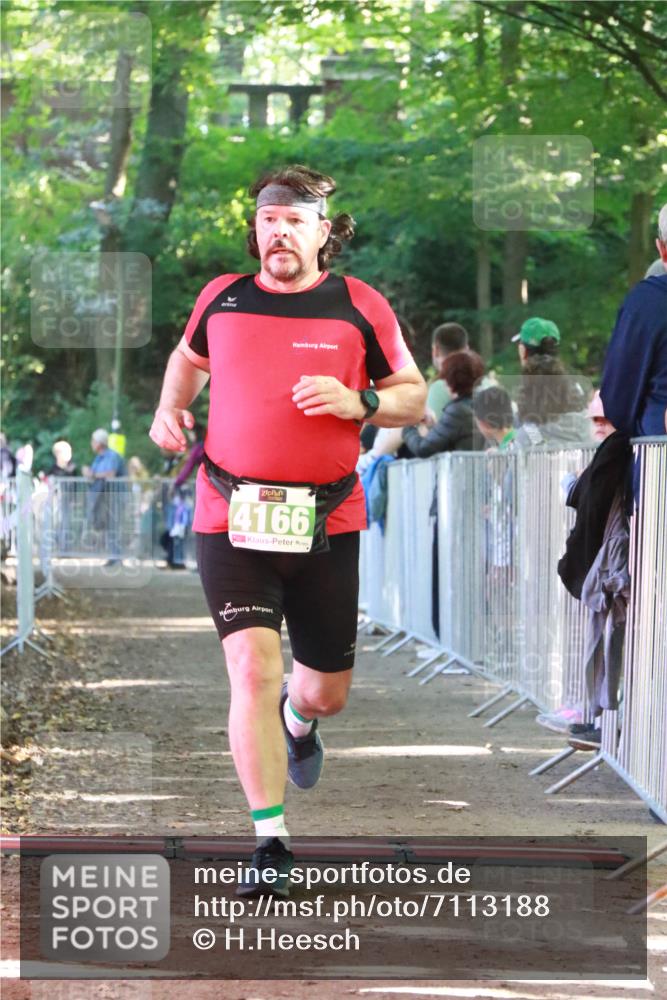 22.09.2024 - 32. Volkslauf durch das schöne Alstertal H.Heesch http://msf.ph/oto/7113188 22.09.2024 10:58:30 Ziel 4166 meine-sportfotos.de