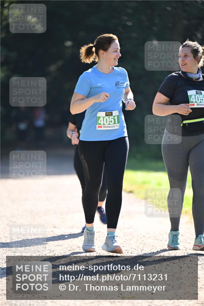 22.09.2024 - 32. Volkslauf durch das schöne Alstertal Dr. Thomas Lammeyer http://msf.ph/oto/7113231 22.09.2024 10:58:28 Laufen 4051, 405 meine-sportfotos.de