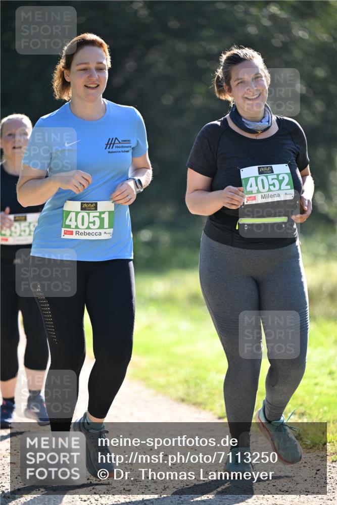 22.09.2024 - 32. Volkslauf durch das schöne Alstertal Dr. Thomas Lammeyer http://msf.ph/oto/7113250 22.09.2024 10:58:29 Laufen 4959, 4051, 0, 4052 meine-sportfotos.de
