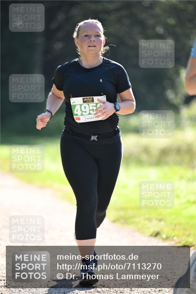 22.09.2024 - 32. Volkslauf durch das schöne Alstertal Dr. Thomas Lammeyer http://msf.ph/oto/7113270 22.09.2024 10:58:31 Laufen 495 meine-sportfotos.de