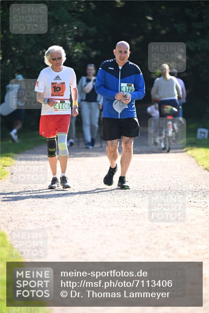 22.09.2024 - 32. Volkslauf durch das schöne Alstertal Dr. Thomas Lammeyer http://msf.ph/oto/7113406 22.09.2024 10:59:19 Laufen 10, 14, 4106, 4122 meine-sportfotos.de