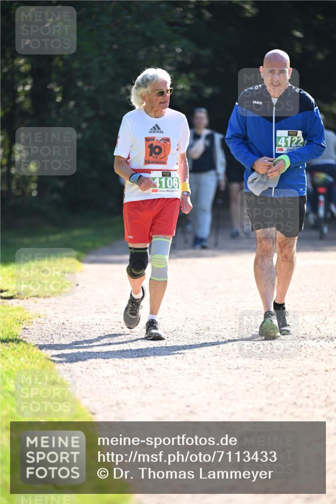 22.09.2024 - 32. Volkslauf durch das schöne Alstertal Dr. Thomas Lammeyer http://msf.ph/oto/7113433 22.09.2024 10:59:21 Laufen 10, 14, 4106, 4122 meine-sportfotos.de