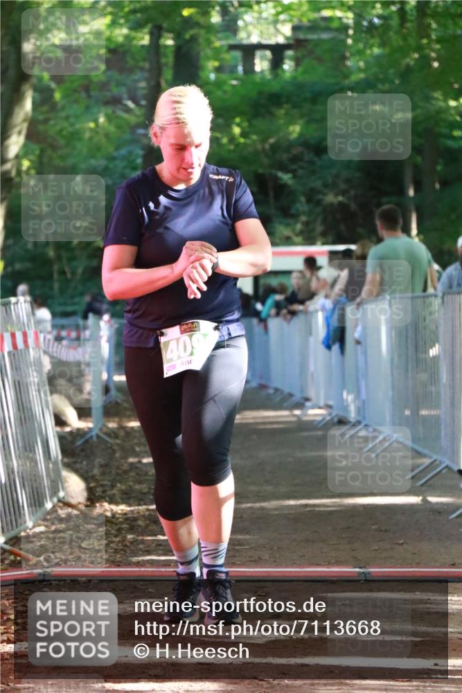 22.09.2024 - 32. Volkslauf durch das schöne Alstertal H.Heesch http://msf.ph/oto/7113668 22.09.2024 11:00:06 Ziel 4090 meine-sportfotos.de