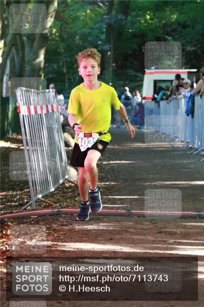 22.09.2024 - 32. Volkslauf durch das schöne Alstertal H.Heesch http://msf.ph/oto/7113743 22.09.2024 11:00:14 Ziel 4039 meine-sportfotos.de
