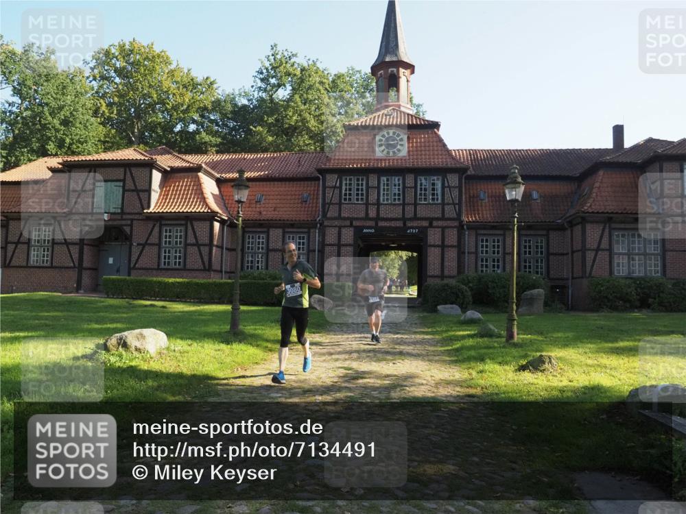 22.09.2024 - 32. Volkslauf durch das schöne Alstertal Miley Keyser http://msf.ph/oto/7134491 22.09.2024 10:59:55 Laufen 3080, 3383, 1757 meine-sportfotos.de