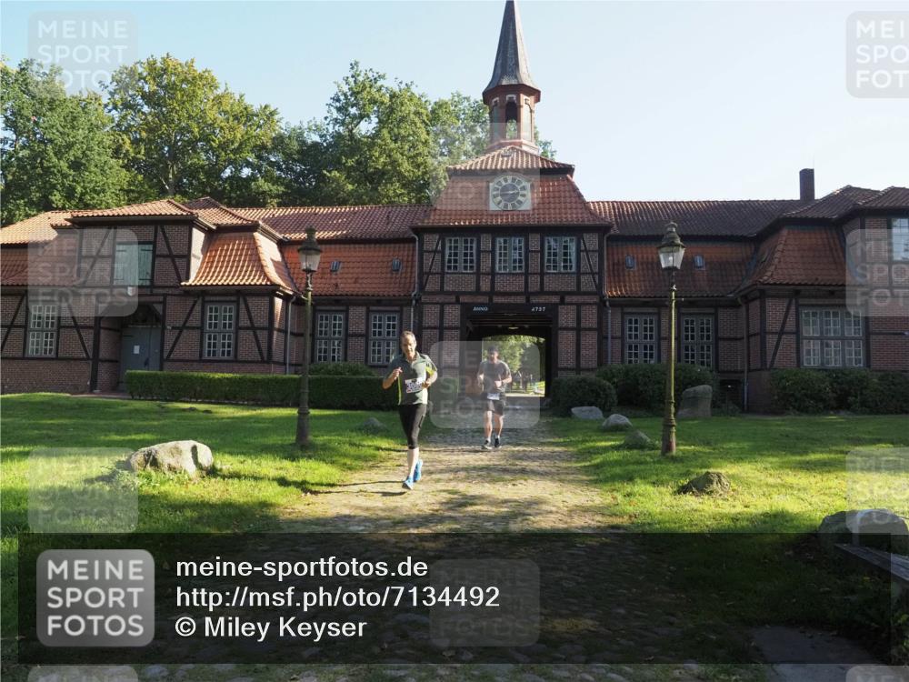 22.09.2024 - 32. Volkslauf durch das schöne Alstertal Miley Keyser http://msf.ph/oto/7134492 22.09.2024 10:59:55 Laufen  meine-sportfotos.de