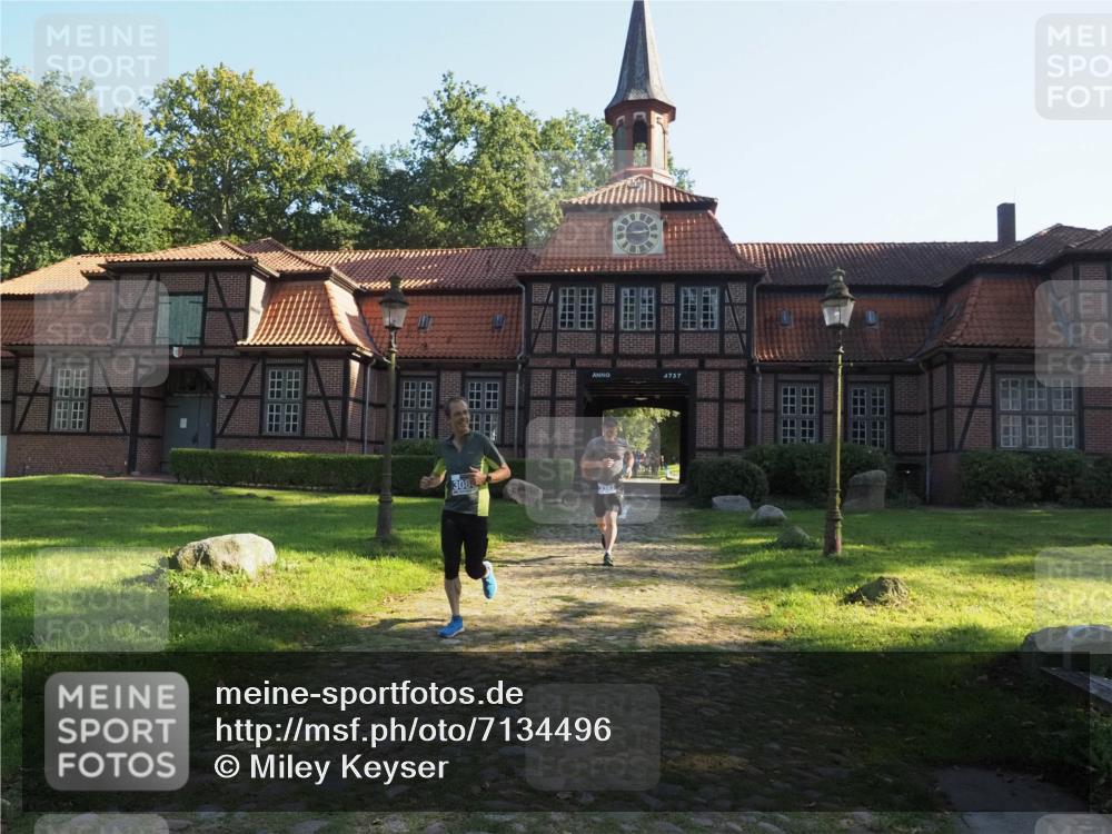 22.09.2024 - 32. Volkslauf durch das schöne Alstertal Miley Keyser http://msf.ph/oto/7134496 22.09.2024 10:59:55 Laufen  meine-sportfotos.de