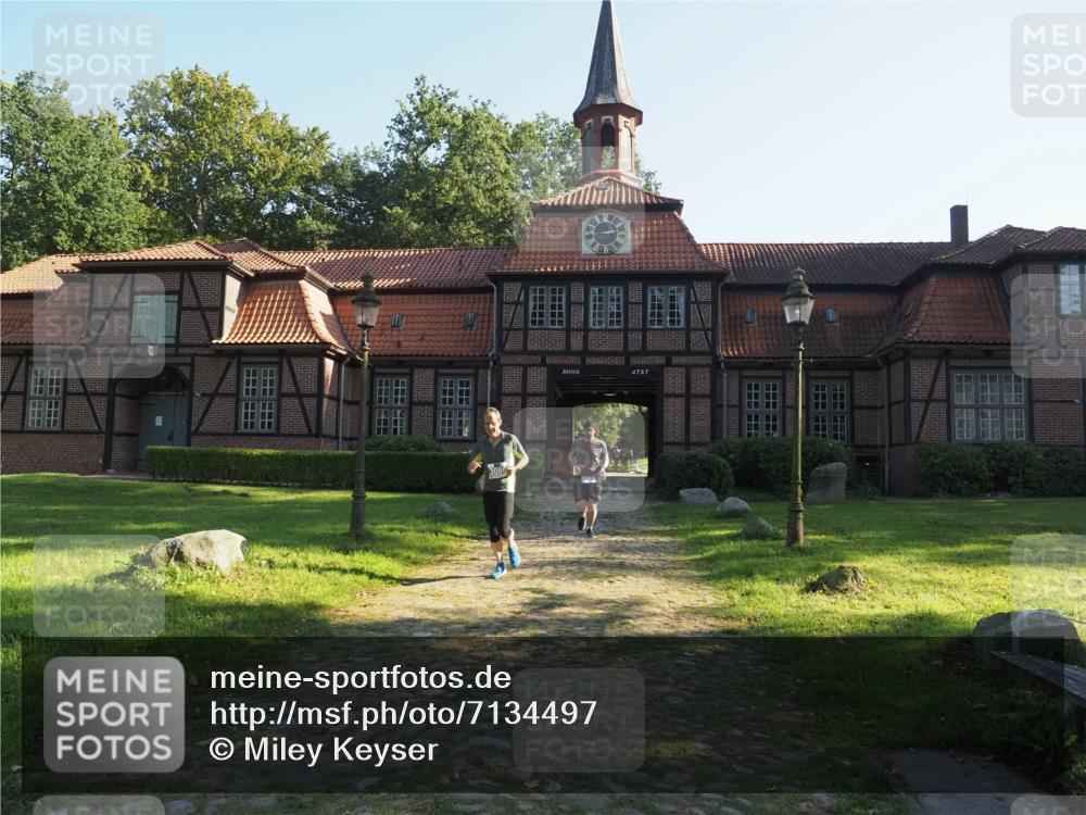 22.09.2024 - 32. Volkslauf durch das schöne Alstertal Miley Keyser http://msf.ph/oto/7134497 22.09.2024 10:59:55 Laufen  meine-sportfotos.de