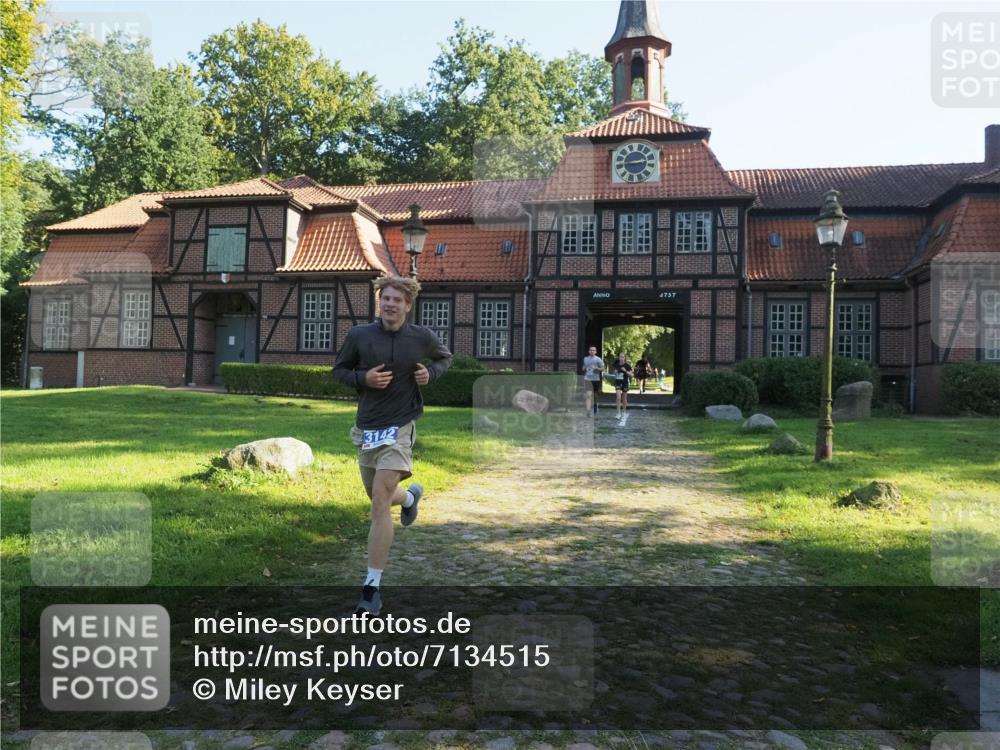 22.09.2024 - 32. Volkslauf durch das schöne Alstertal Miley Keyser http://msf.ph/oto/7134515 22.09.2024 10:59:47 Laufen 3142, 4757 meine-sportfotos.de