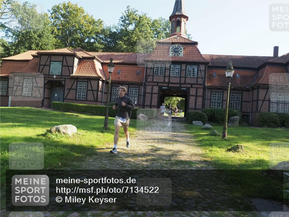 22.09.2024 - 32. Volkslauf durch das schöne Alstertal Miley Keyser http://msf.ph/oto/7134522 22.09.2024 10:59:46 Laufen 31423, 1757 meine-sportfotos.de