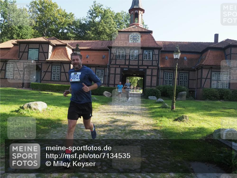 22.09.2024 - 32. Volkslauf durch das schöne Alstertal Miley Keyser http://msf.ph/oto/7134535 22.09.2024 10:59:39 Laufen 3154 meine-sportfotos.de