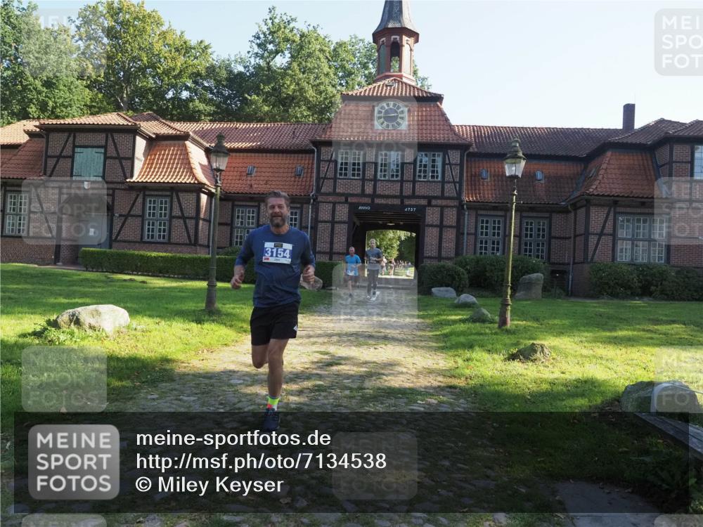 22.09.2024 - 32. Volkslauf durch das schöne Alstertal Miley Keyser http://msf.ph/oto/7134538 22.09.2024 10:59:39 Laufen 3154, 4757 meine-sportfotos.de