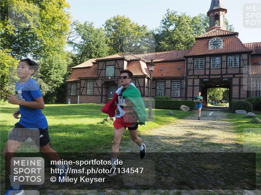 22.09.2024 - 32. Volkslauf durch das schöne Alstertal Miley Keyser http://msf.ph/oto/7134547 22.09.2024 10:59:21 Laufen 4757 meine-sportfotos.de