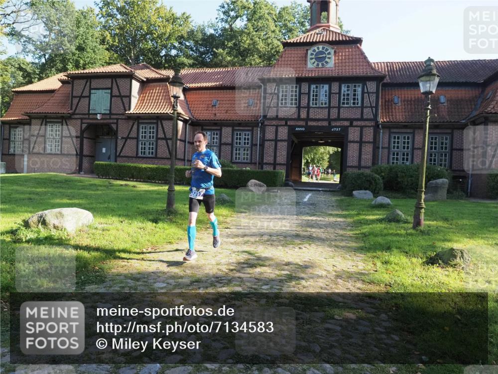 22.09.2024 - 32. Volkslauf durch das schöne Alstertal Miley Keyser http://msf.ph/oto/7134583 22.09.2024 10:59:11 Laufen 1757 meine-sportfotos.de