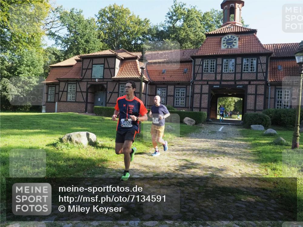 22.09.2024 - 32. Volkslauf durch das schöne Alstertal Miley Keyser http://msf.ph/oto/7134591 22.09.2024 10:59:06 Laufen 3402 meine-sportfotos.de