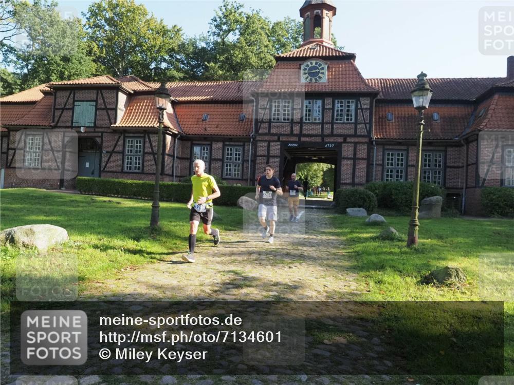 22.09.2024 - 32. Volkslauf durch das schöne Alstertal Miley Keyser http://msf.ph/oto/7134601 22.09.2024 10:59:03 Laufen 3294, 4757 meine-sportfotos.de