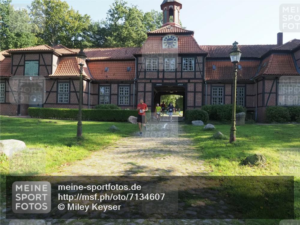 22.09.2024 - 32. Volkslauf durch das schöne Alstertal Miley Keyser http://msf.ph/oto/7134607 22.09.2024 10:59:00 Laufen 4757 meine-sportfotos.de