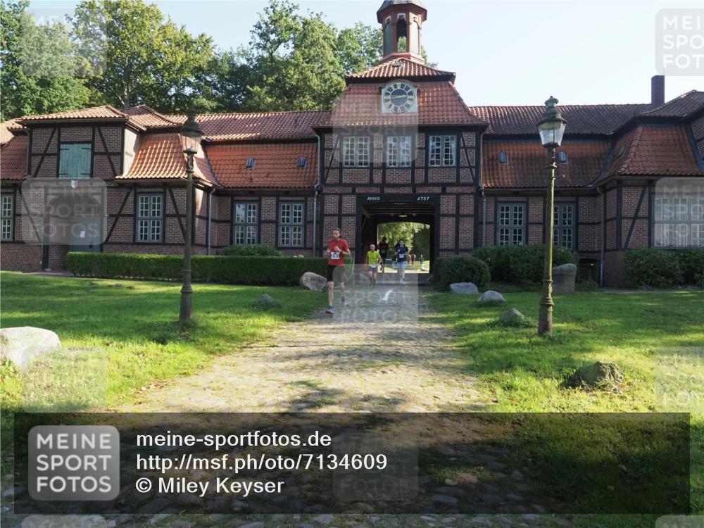 22.09.2024 - 32. Volkslauf durch das schöne Alstertal Miley Keyser http://msf.ph/oto/7134609 22.09.2024 10:59:00 Laufen 1757 meine-sportfotos.de