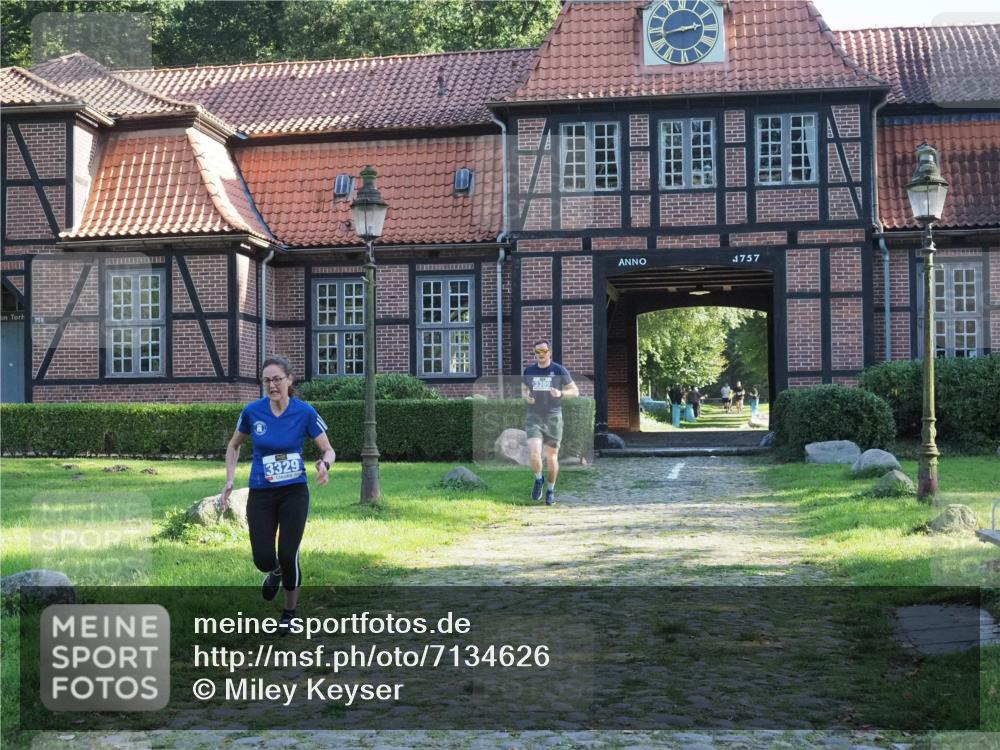 22.09.2024 - 32. Volkslauf durch das schöne Alstertal Miley Keyser http://msf.ph/oto/7134626 22.09.2024 10:58:30 Laufen 758, 3329, 3389, 1757 meine-sportfotos.de