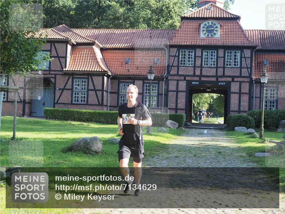 22.09.2024 - 32. Volkslauf durch das schöne Alstertal Miley Keyser http://msf.ph/oto/7134629 22.09.2024 10:58:21 Laufen 4757 meine-sportfotos.de