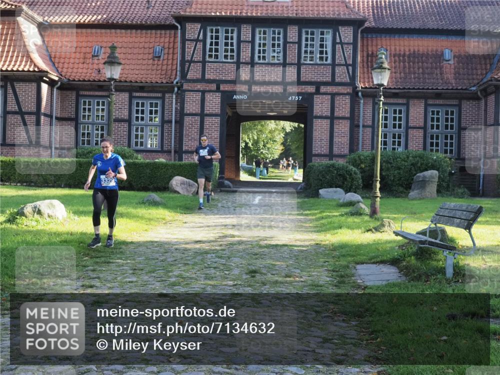 22.09.2024 - 32. Volkslauf durch das schöne Alstertal Miley Keyser http://msf.ph/oto/7134632 22.09.2024 10:58:29 Laufen 1757 meine-sportfotos.de
