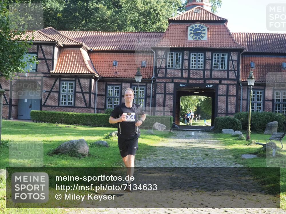 22.09.2024 - 32. Volkslauf durch das schöne Alstertal Miley Keyser http://msf.ph/oto/7134633 22.09.2024 10:58:21 Laufen 1757 meine-sportfotos.de