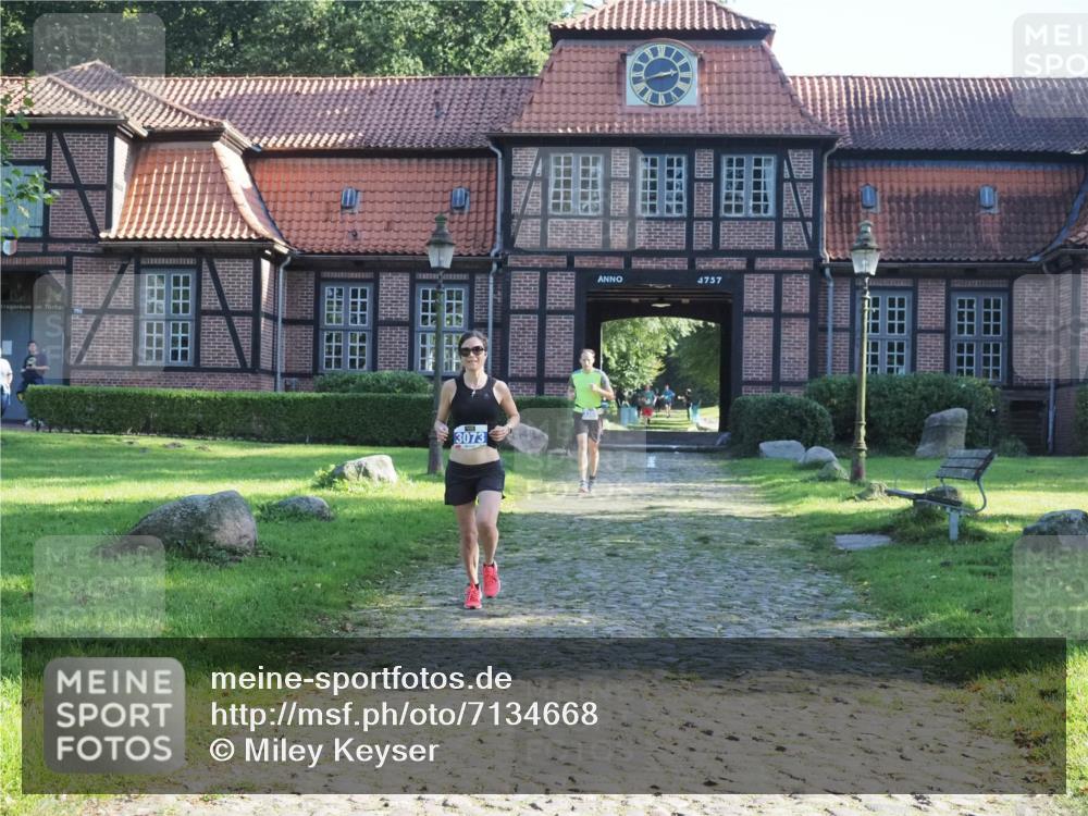 22.09.2024 - 32. Volkslauf durch das schöne Alstertal Miley Keyser http://msf.ph/oto/7134668 22.09.2024 10:57:46 Laufen 3073, 1757 meine-sportfotos.de