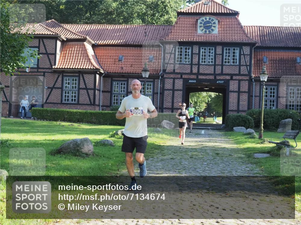 22.09.2024 - 32. Volkslauf durch das schöne Alstertal Miley Keyser http://msf.ph/oto/7134674 22.09.2024 10:57:43 Laufen 3096, 1757 meine-sportfotos.de