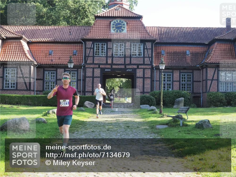 22.09.2024 - 32. Volkslauf durch das schöne Alstertal Miley Keyser http://msf.ph/oto/7134679 22.09.2024 10:57:40 Laufen 3071, 1757 meine-sportfotos.de