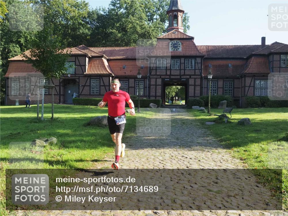 22.09.2024 - 32. Volkslauf durch das schöne Alstertal Miley Keyser http://msf.ph/oto/7134689 22.09.2024 10:57:18 Laufen  meine-sportfotos.de
