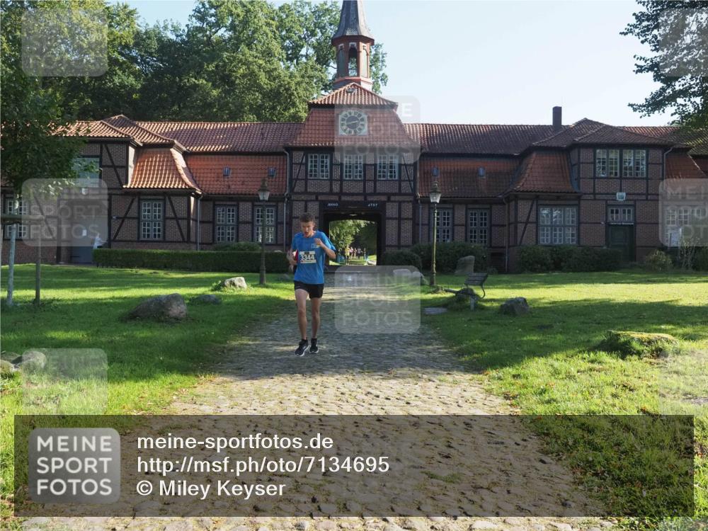 22.09.2024 - 32. Volkslauf durch das schöne Alstertal Miley Keyser http://msf.ph/oto/7134695 22.09.2024 10:57:15 Laufen 3344, 3757 meine-sportfotos.de