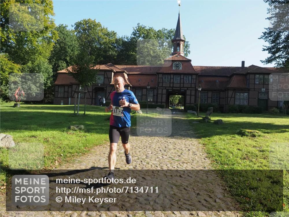 22.09.2024 - 32. Volkslauf durch das schöne Alstertal Miley Keyser http://msf.ph/oto/7134711 22.09.2024 10:56:41 Laufen 3182 meine-sportfotos.de