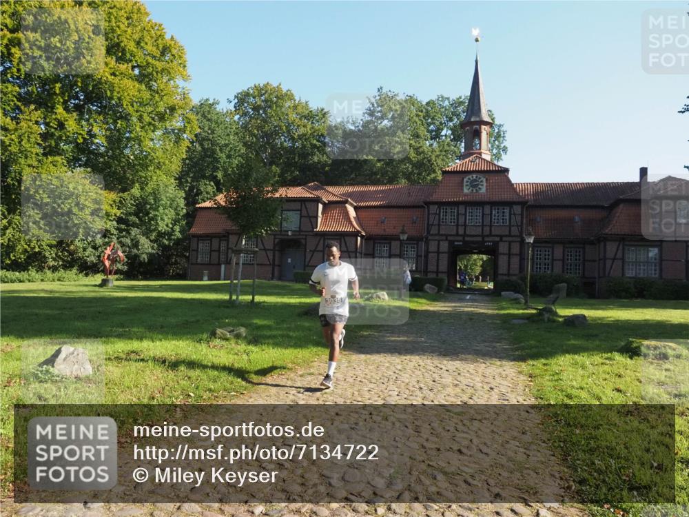 22.09.2024 - 32. Volkslauf durch das schöne Alstertal Miley Keyser http://msf.ph/oto/7134722 22.09.2024 10:56:31 Laufen 3036, 4737 meine-sportfotos.de