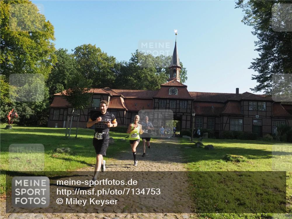 22.09.2024 - 32. Volkslauf durch das schöne Alstertal Miley Keyser http://msf.ph/oto/7134753 22.09.2024 10:56:13 Laufen 116, 3404, 272 meine-sportfotos.de