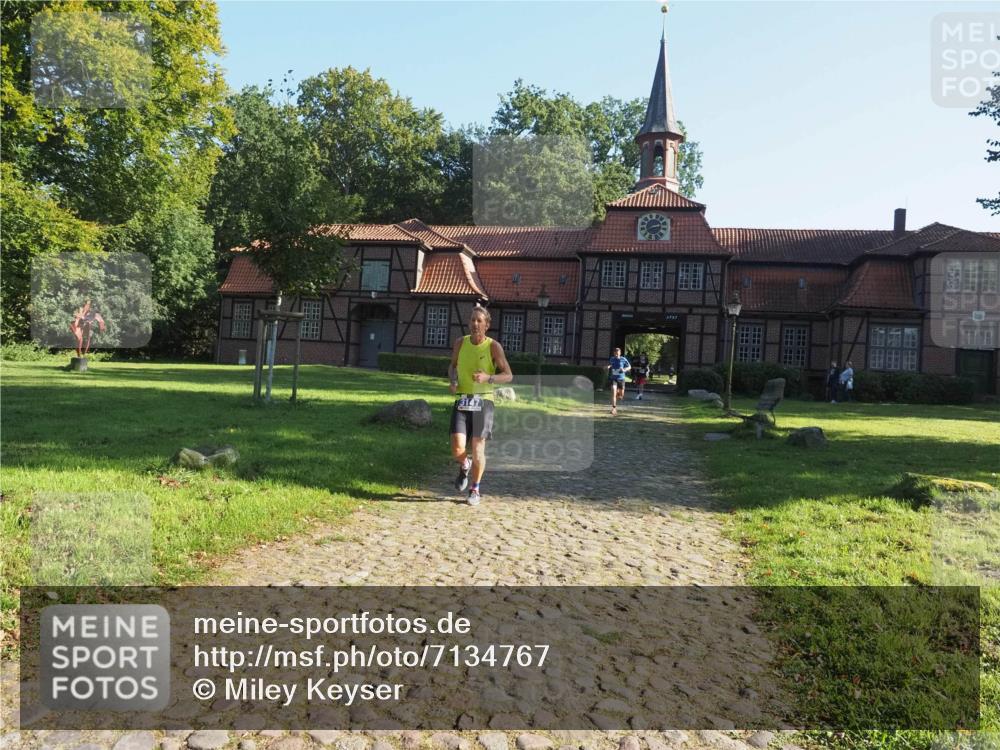 22.09.2024 - 32. Volkslauf durch das schöne Alstertal Miley Keyser http://msf.ph/oto/7134767 22.09.2024 10:56:04 Laufen  meine-sportfotos.de