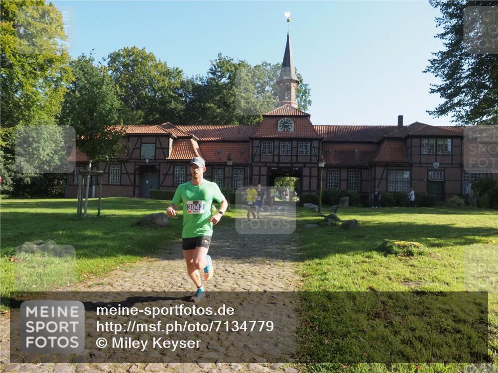 22.09.2024 - 32. Volkslauf durch das schöne Alstertal Miley Keyser http://msf.ph/oto/7134779 22.09.2024 10:55:57 Laufen 3042 meine-sportfotos.de