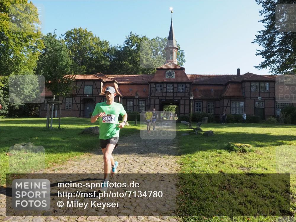 22.09.2024 - 32. Volkslauf durch das schöne Alstertal Miley Keyser http://msf.ph/oto/7134780 22.09.2024 10:55:57 Laufen 3042, 4737 meine-sportfotos.de