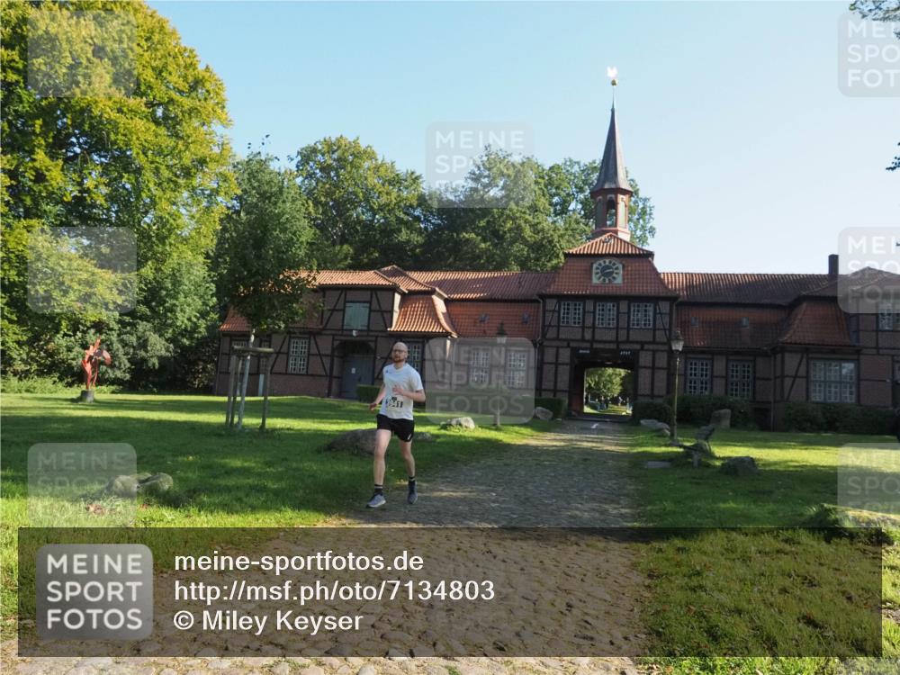 22.09.2024 - 32. Volkslauf durch das schöne Alstertal Miley Keyser http://msf.ph/oto/7134803 22.09.2024 10:55:12 Laufen 3941 meine-sportfotos.de