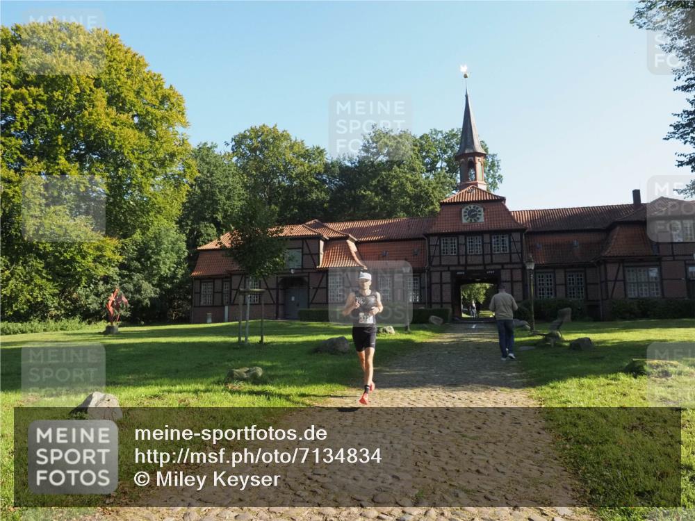 22.09.2024 - 32. Volkslauf durch das schöne Alstertal Miley Keyser http://msf.ph/oto/7134834 22.09.2024 10:53:58 Laufen  meine-sportfotos.de