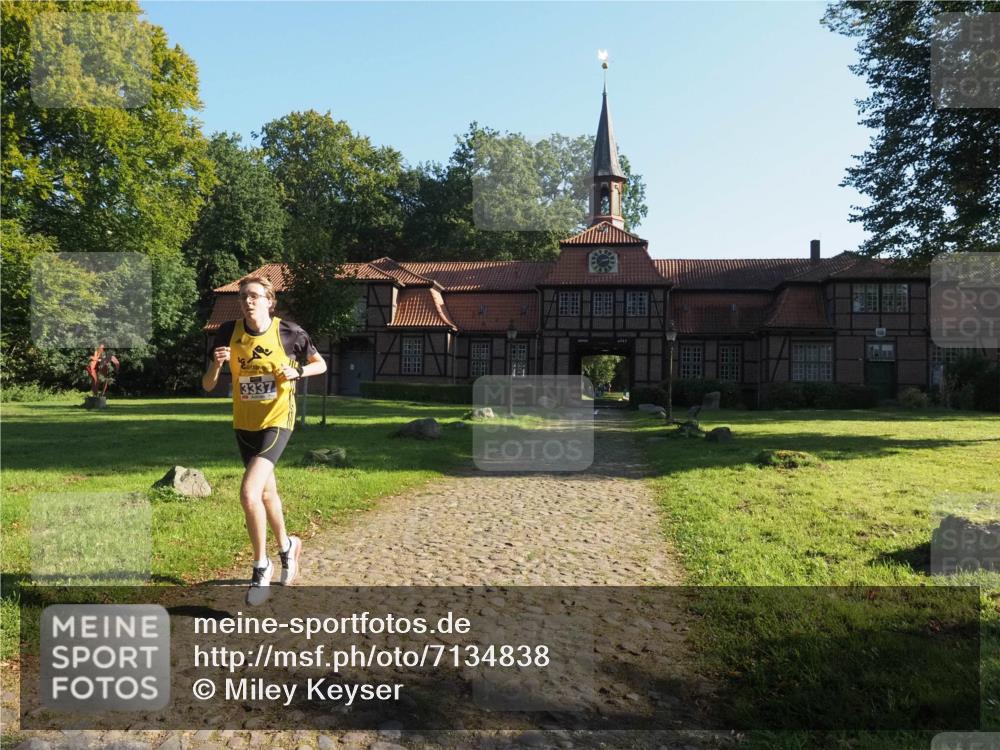 22.09.2024 - 32. Volkslauf durch das schöne Alstertal Miley Keyser http://msf.ph/oto/7134838 22.09.2024 10:53:26 Laufen 3337 meine-sportfotos.de