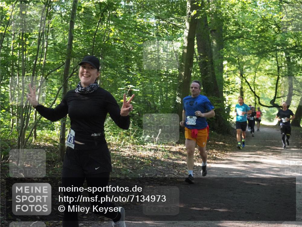 22.09.2024 - 32. Volkslauf durch das schöne Alstertal Miley Keyser http://msf.ph/oto/7134973 22.09.2024 10:51:20 Laufen 73, 3390 meine-sportfotos.de