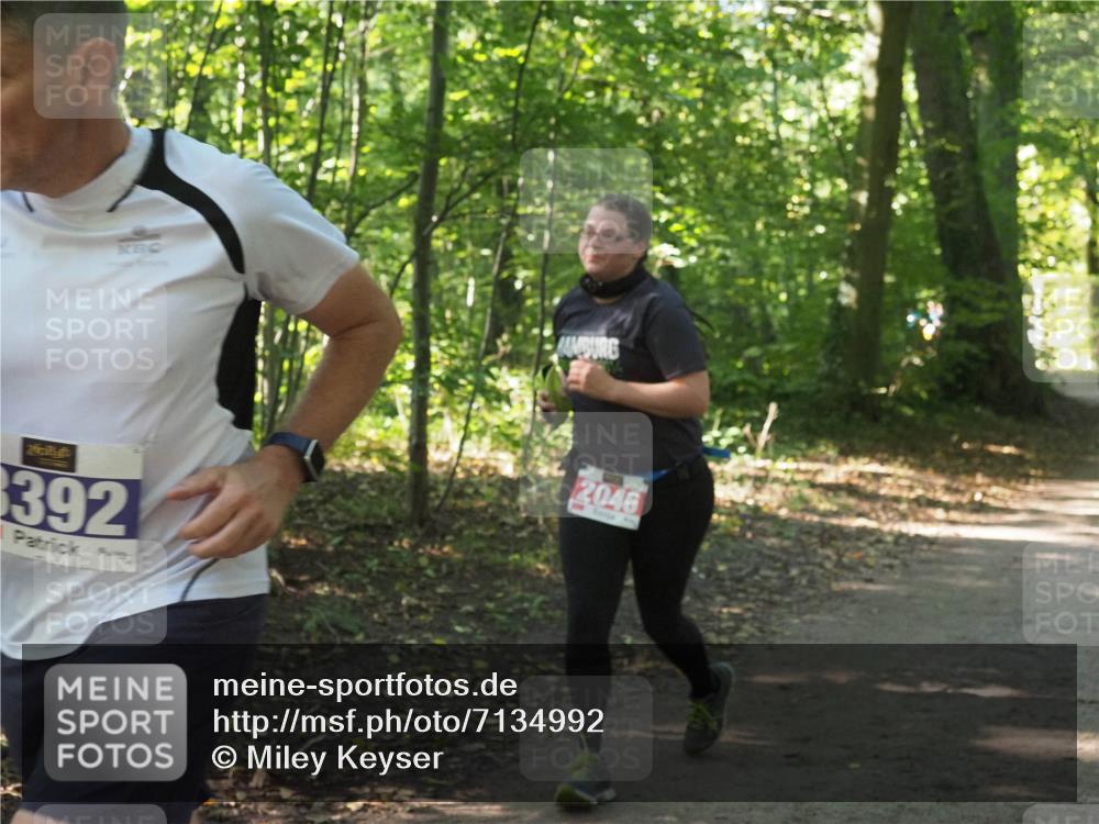 22.09.2024 - 32. Volkslauf durch das schöne Alstertal Miley Keyser http://msf.ph/oto/7134992 22.09.2024 10:51:04 Laufen 392, 2046 meine-sportfotos.de