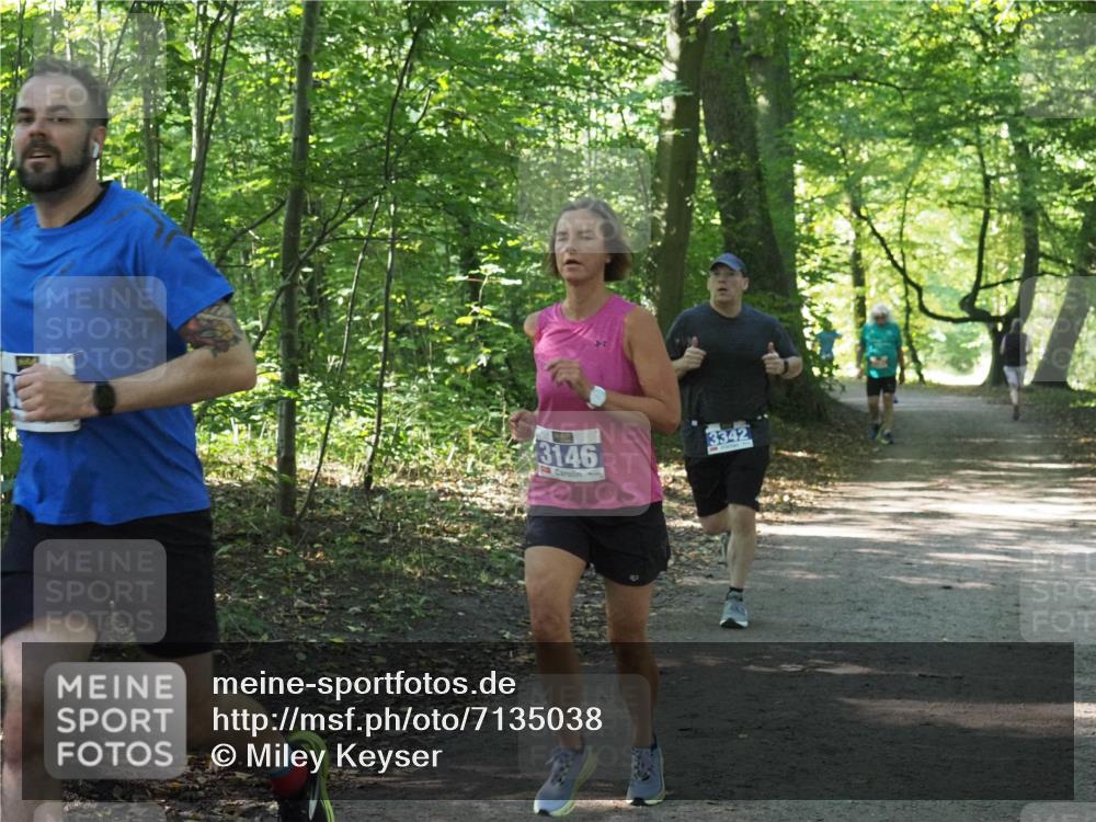22.09.2024 - 32. Volkslauf durch das schöne Alstertal Miley Keyser http://msf.ph/oto/7135038 22.09.2024 10:50:41 Laufen 3146, 3342 meine-sportfotos.de