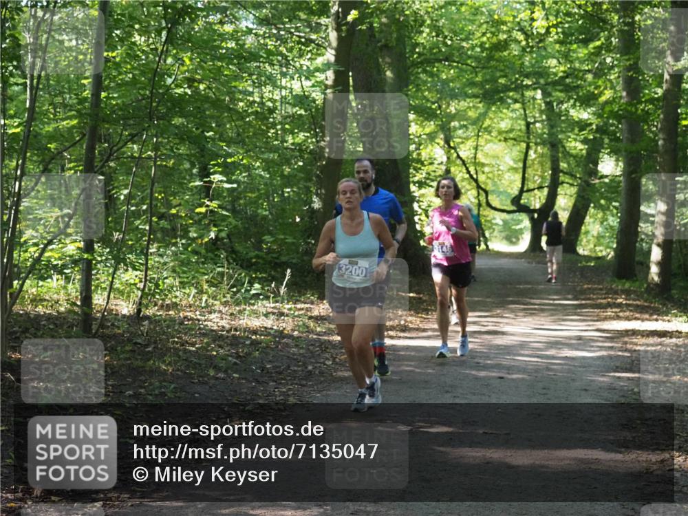 22.09.2024 - 32. Volkslauf durch das schöne Alstertal Miley Keyser http://msf.ph/oto/7135047 22.09.2024 10:50:39 Laufen 3200 meine-sportfotos.de