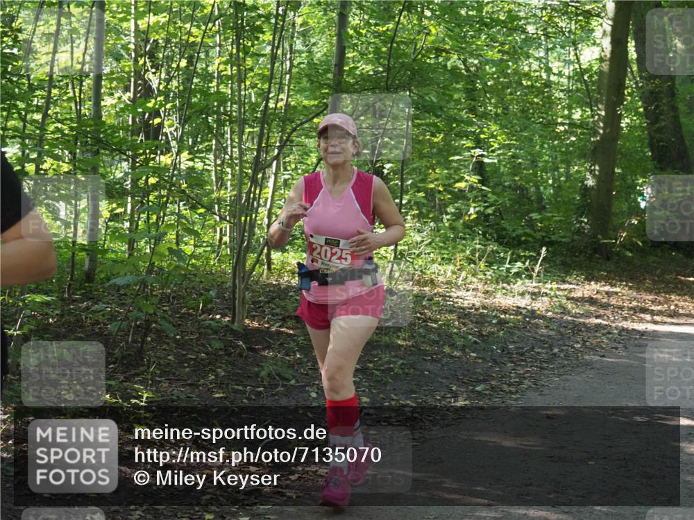 22.09.2024 - 32. Volkslauf durch das schöne Alstertal Miley Keyser http://msf.ph/oto/7135070 22.09.2024 10:50:24 Laufen 2025 meine-sportfotos.de