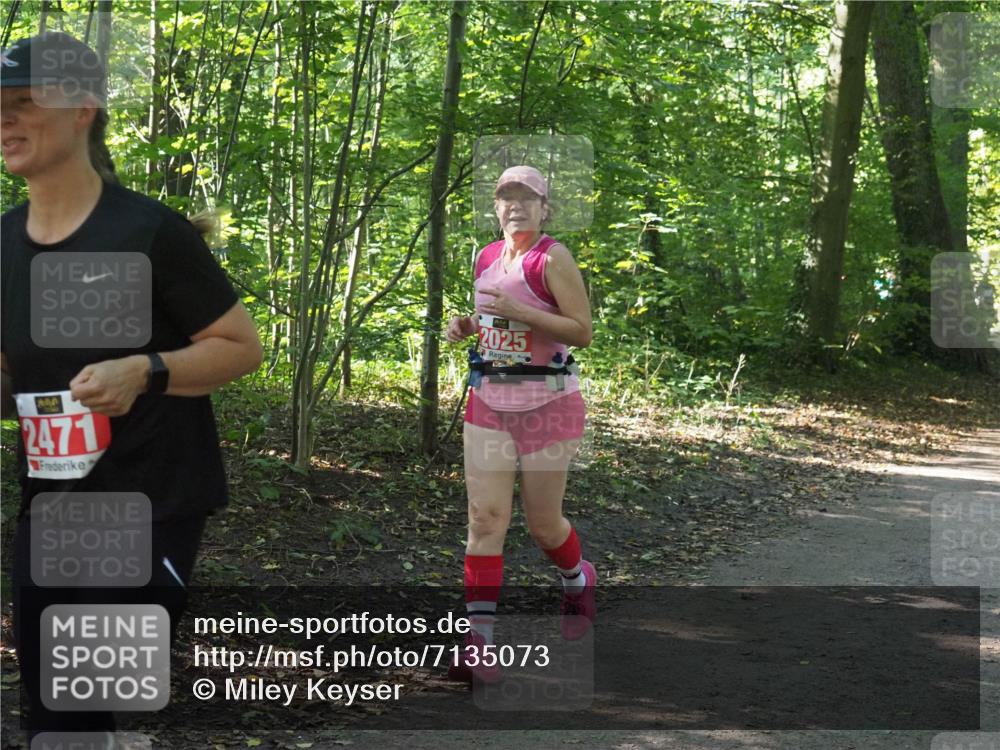 22.09.2024 - 32. Volkslauf durch das schöne Alstertal Miley Keyser http://msf.ph/oto/7135073 22.09.2024 10:50:24 Laufen 2471, 2025 meine-sportfotos.de