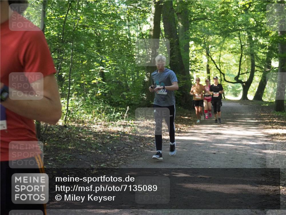 22.09.2024 - 32. Volkslauf durch das schöne Alstertal Miley Keyser http://msf.ph/oto/7135089 22.09.2024 10:50:17 Laufen 14 meine-sportfotos.de