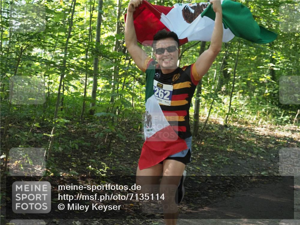 22.09.2024 - 32. Volkslauf durch das schöne Alstertal Miley Keyser http://msf.ph/oto/7135114 22.09.2024 10:50:01 Laufen 262 meine-sportfotos.de