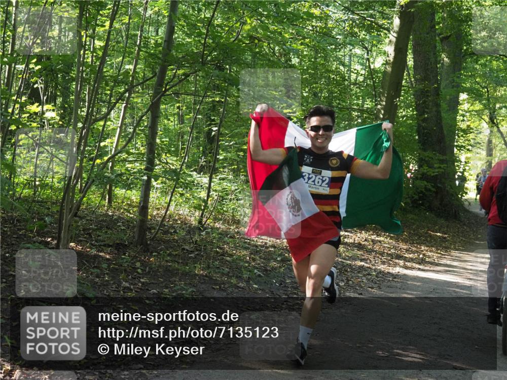 22.09.2024 - 32. Volkslauf durch das schöne Alstertal Miley Keyser http://msf.ph/oto/7135123 22.09.2024 10:50:00 Laufen 3262 meine-sportfotos.de
